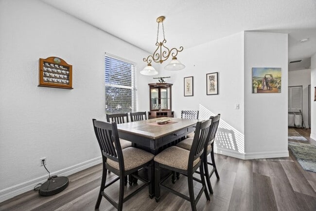 Building Photo - 3128 Grandiflora Dr