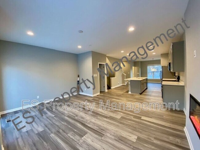 Building Photo - 3106 W New York St