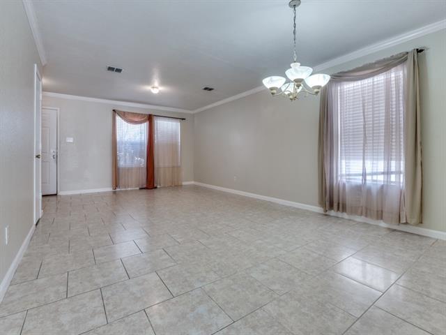 Building Photo - 740 Lovern St