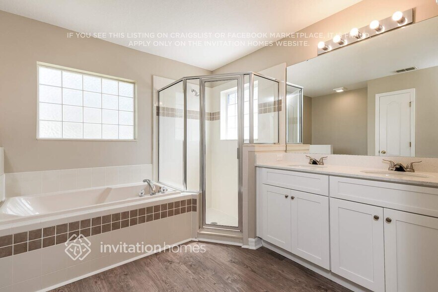 Building Photo - 135 Compass Rose Dr