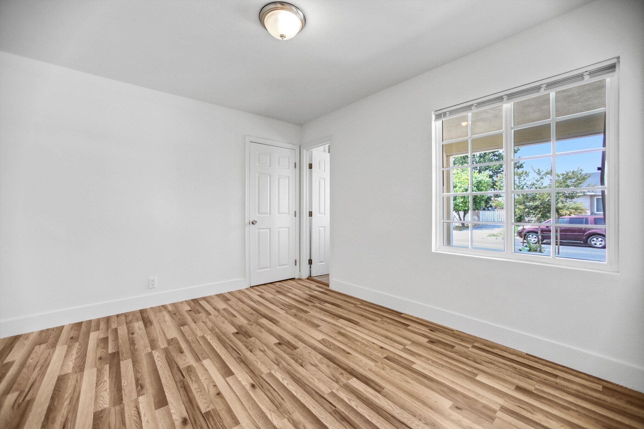 Building Photo - 17220 Elkwood St