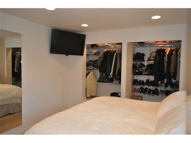 Building Photo - Pet friendly! - 4 bed/2 bath house in Ferndale!