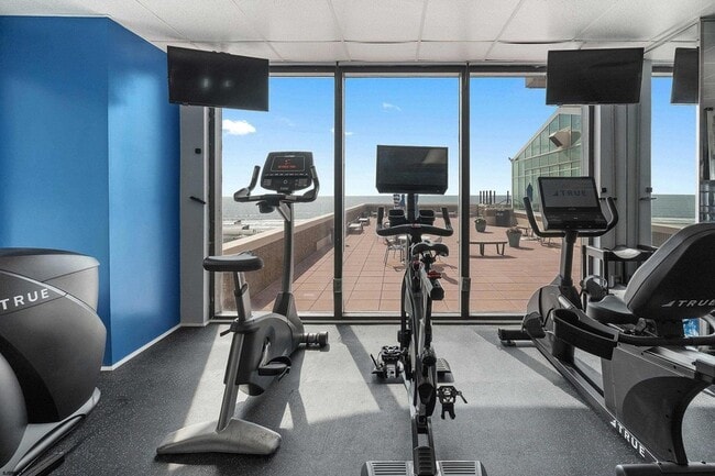 Building Photo - 3101 Boardwalk