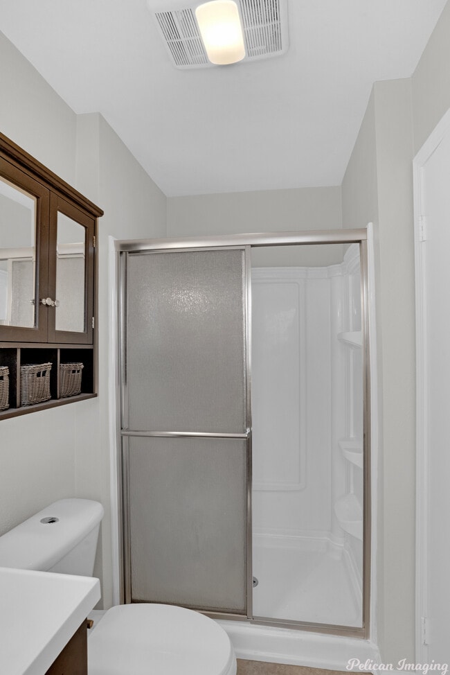 Building Photo - 11122 Parkside Dr