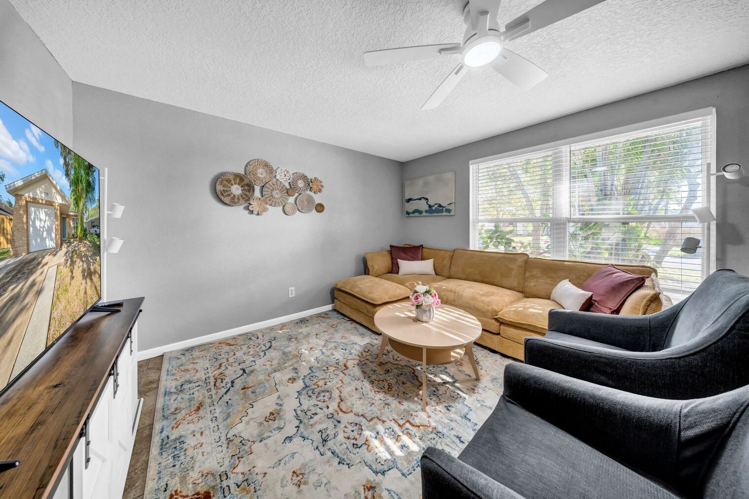 Building Photo - 779 34th St SE