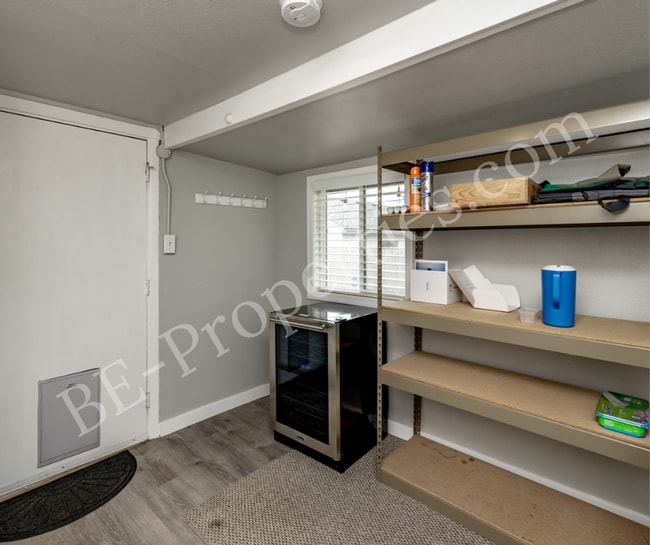 Building Photo - Renovated Tacoma Home
