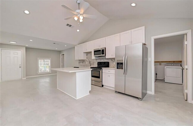 Building Photo - 5138 Danfield Dr
