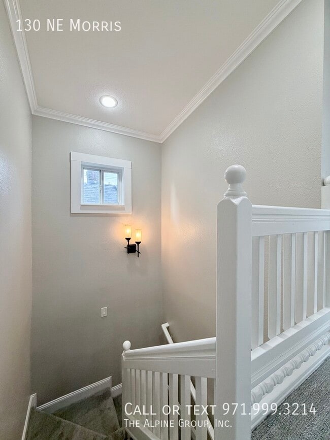 Building Photo - 130 NE Morris-