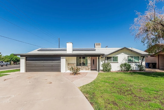 Building Photo - 591 N Cheri Lynn Dr