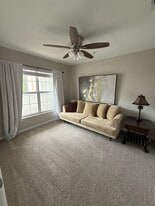 Building Photo - 4274 Calinda Ln