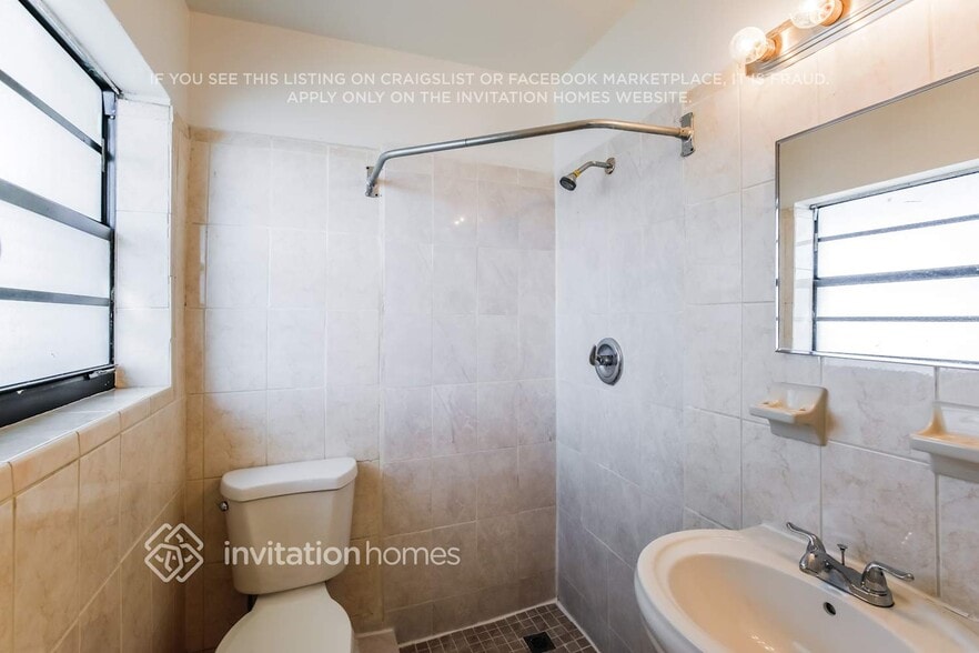 Building Photo - 3051 NW 186th Terrace