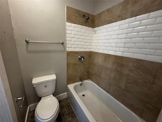 Building Photo - 3514 Meadow St