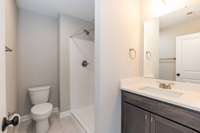 Building Photo - Brand NEW Three Bedroom Home!