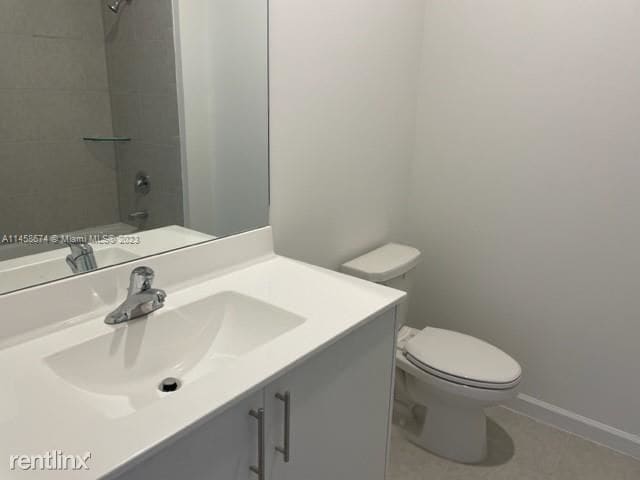 Building Photo - 4 br, 2.5 bath House - 240 SW 159th Way