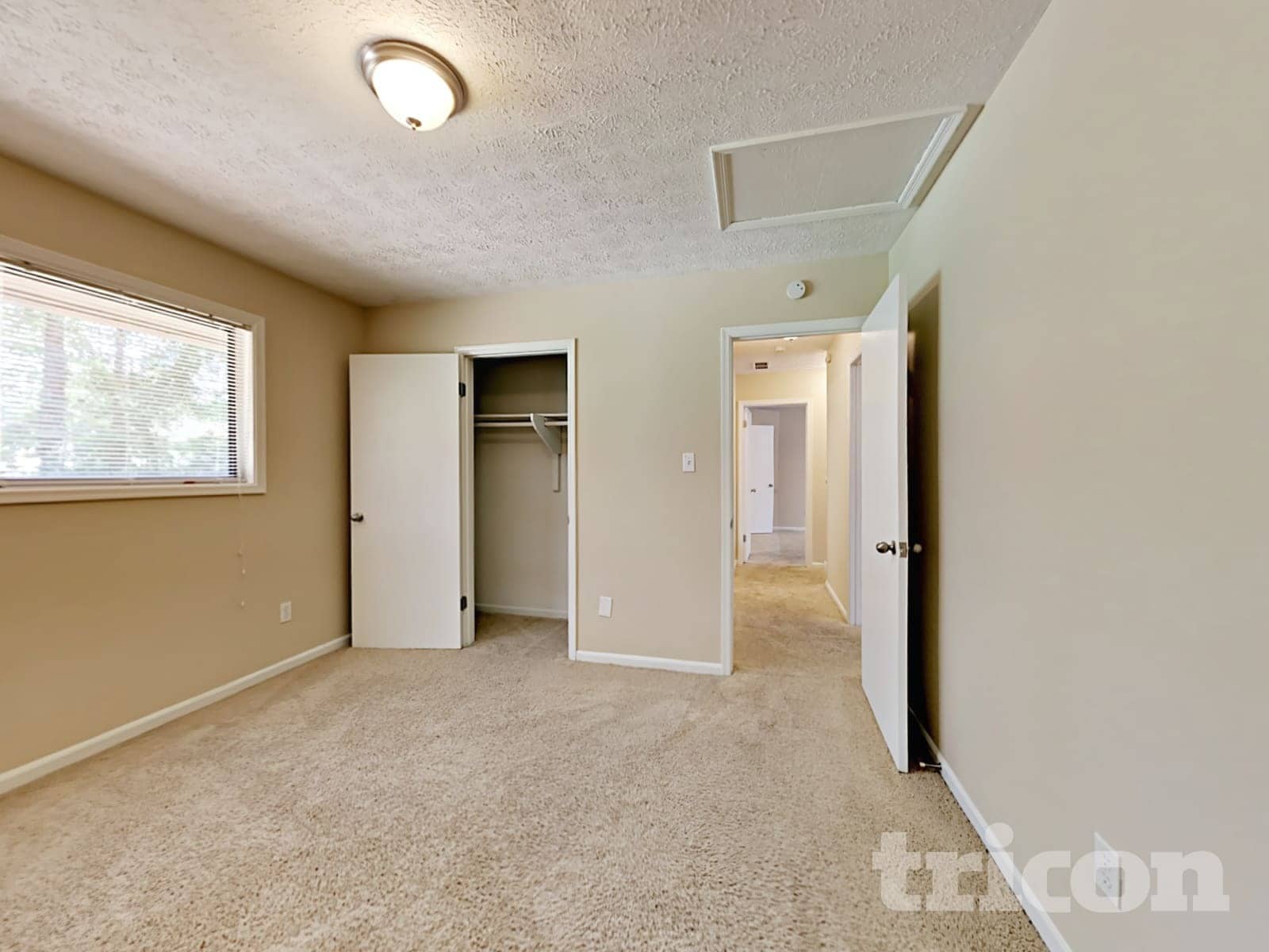 Building Photo - 209 Park Pl Dr