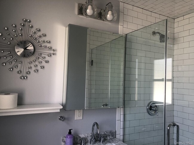 Building Photo - 104 Gail Ct