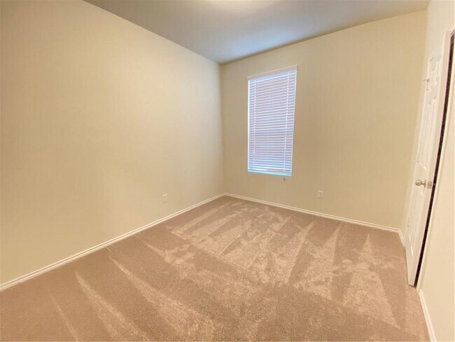 Building Photo - 604 Sonterra Blvd
