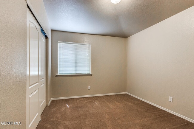 Building Photo - 7048 Copper Town Dr