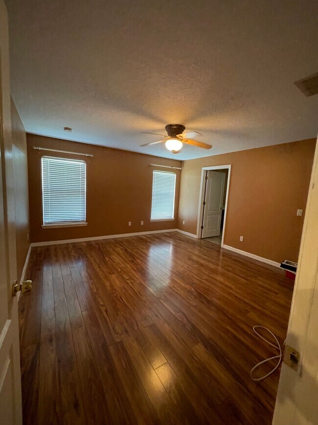 Building Photo - 4373 Spring Blossom Dr
