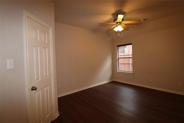 Building Photo - 3014 Pinecrest Dr