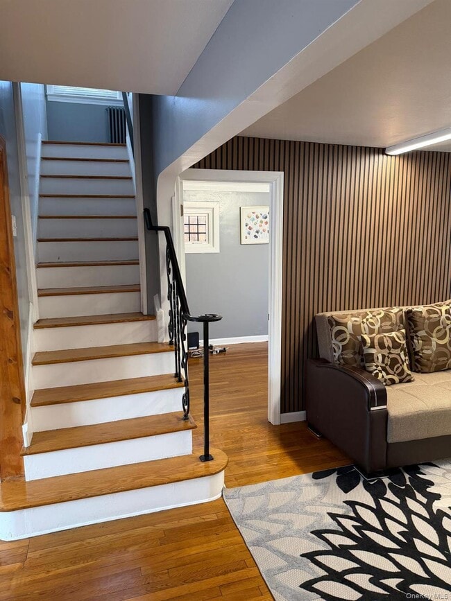 Building Photo - 76 Shaw Ave