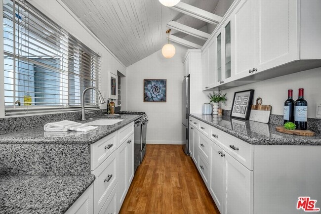 Building Photo - 10546 Selkirk Ln