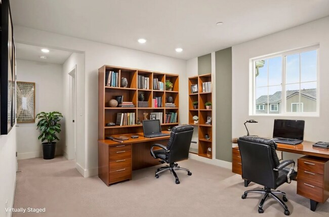 Building Photo - WOW!  Former Roseville Model Home 4/3 + SOLAR!  Please read entire ad for viewings!