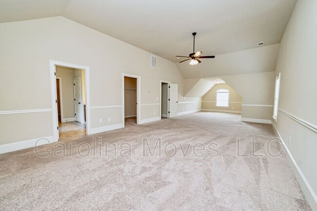 Building Photo - 200 Sunnybrook Ln
