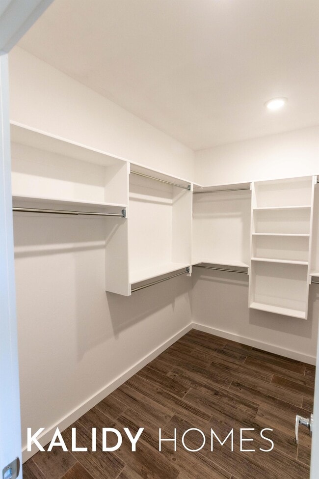 Building Photo - 1679 Kalidy Dr