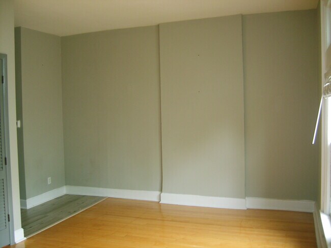 Building Photo - 110 Bidwell Pkwy