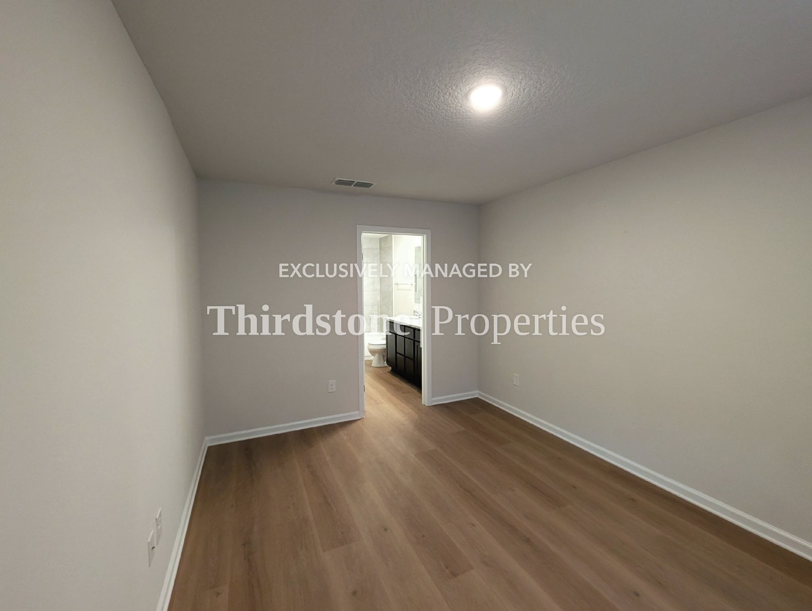 Building Photo - 5433 Shenandoah Ave