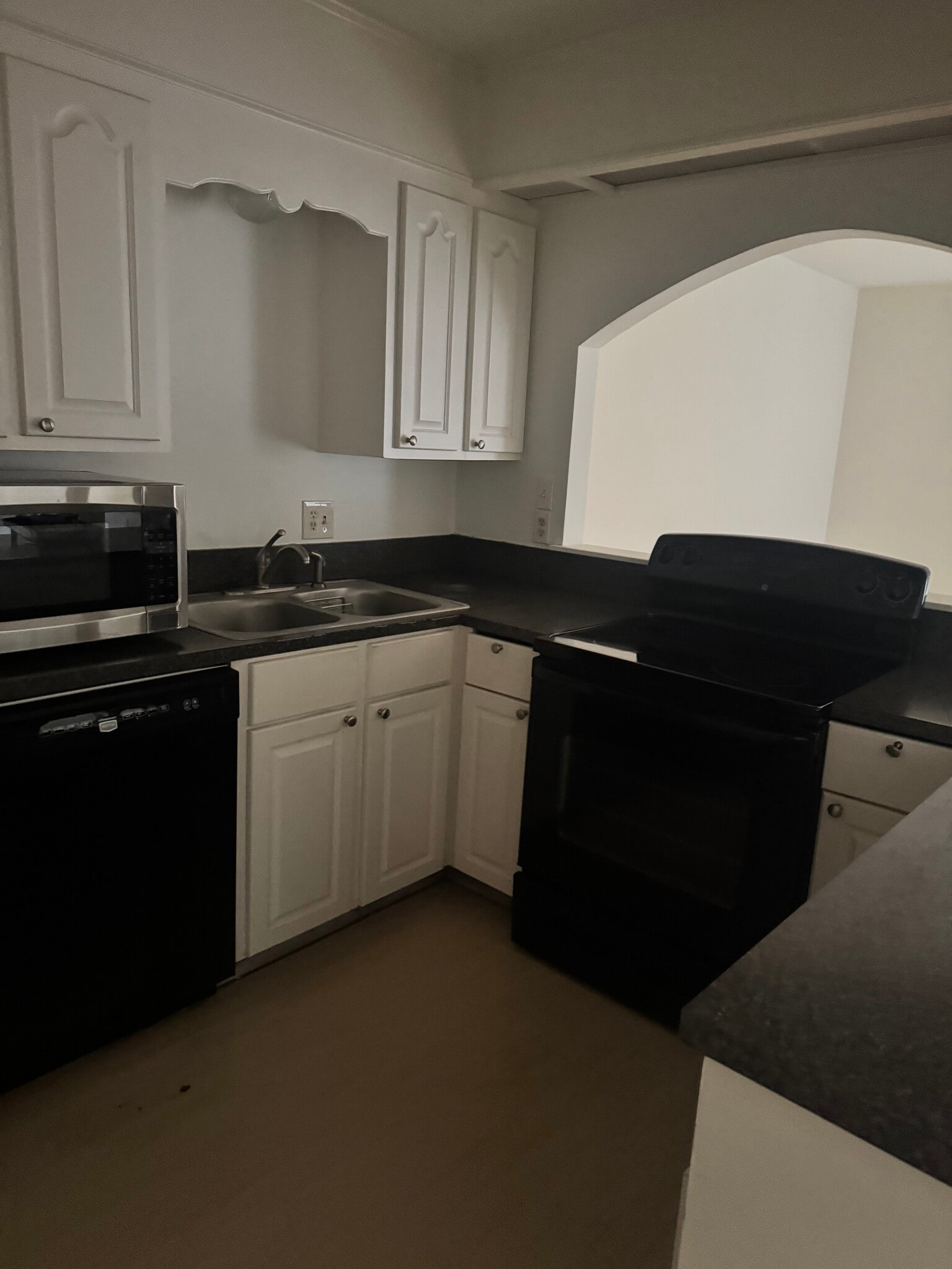 Building Photo - 4600 Parliament Dr