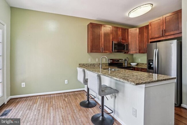 Building Photo - 2403 Fieldcreek Dr