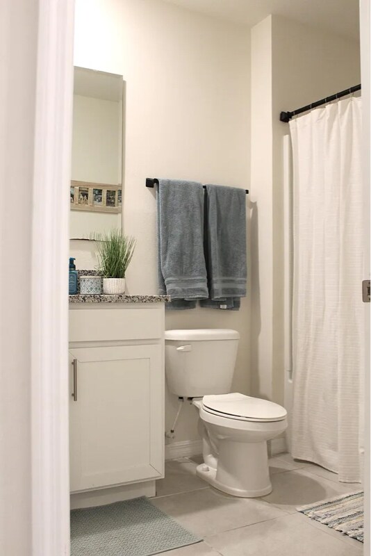 Building Photo - 282 Caryota Ct