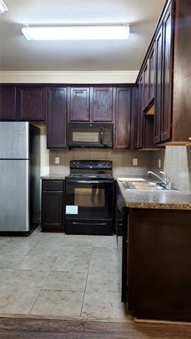 Building Photo - 3015 Tudor Ln