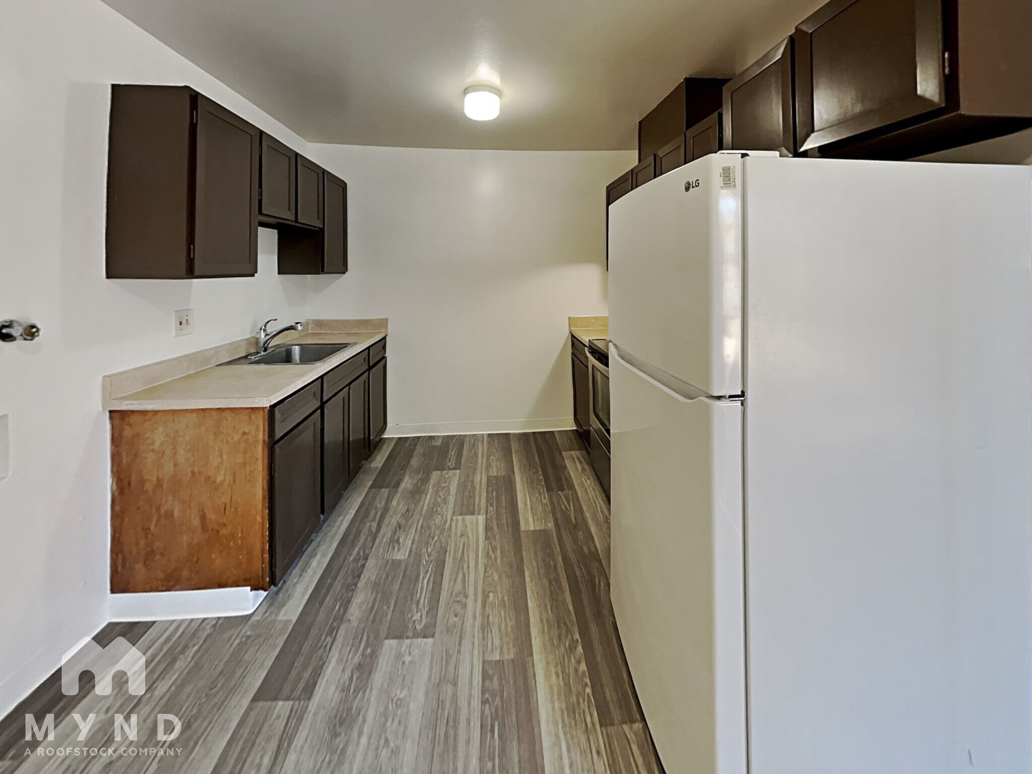 Building Photo - 1277 Arnold Dr