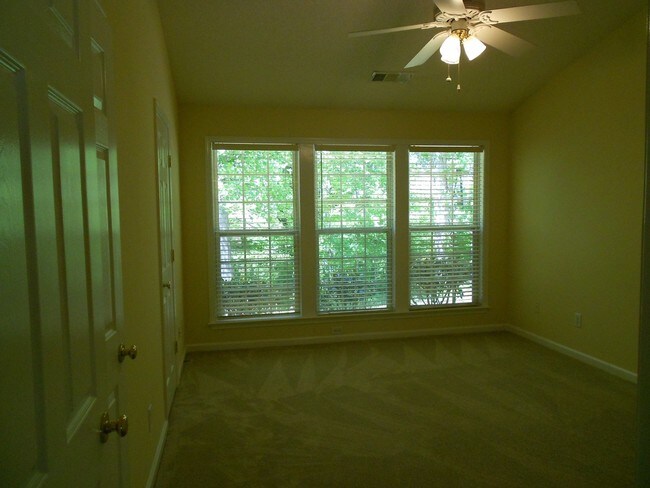 Building Photo - Kennesaw Ranch