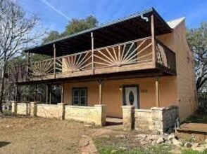 Building Photo - 230 Six Pines Rd