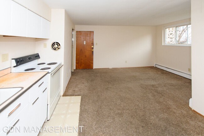 Building Photo - 3298 Camvic Terrace