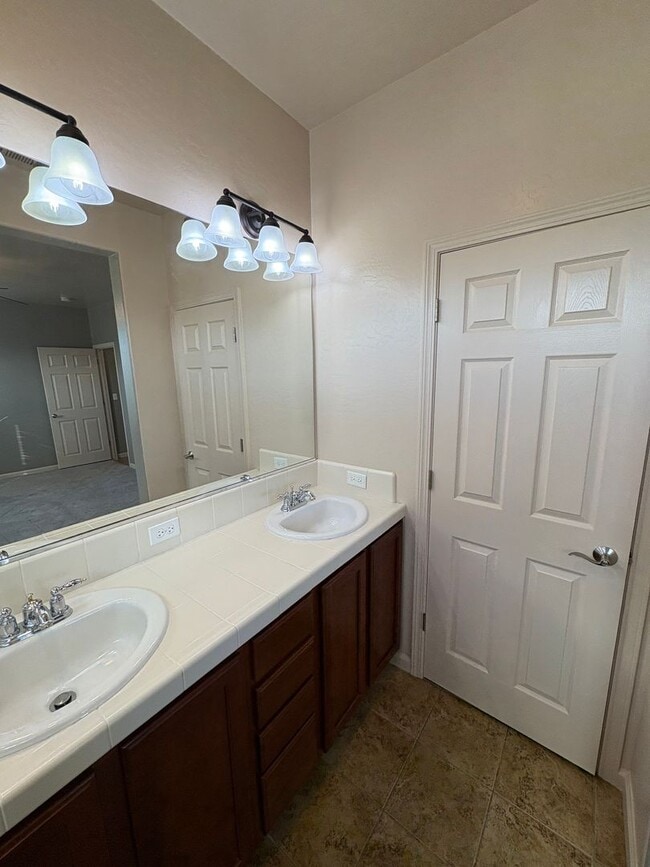 Building Photo - 3 Bedroom Home in the Avalon gated community coming soon!