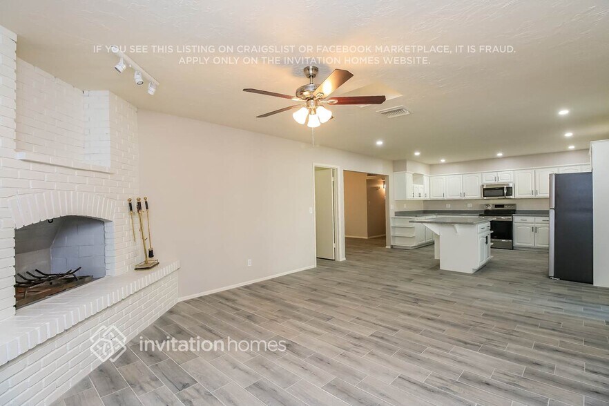 Building Photo - 3206 N Emerson St