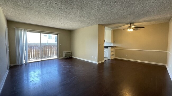 Building Photo - 5502 Corteen Pl