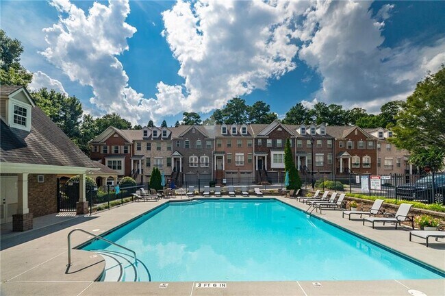 Building Photo - 2771 Durham Dr NE