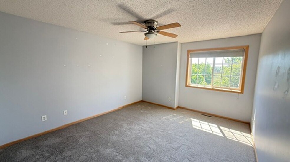 Building Photo - 16486 Elm Creek Ln
