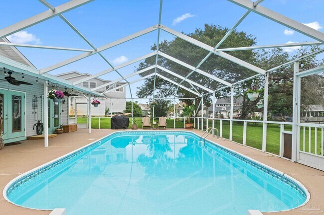 Building Photo - 1672 Kauai Ct