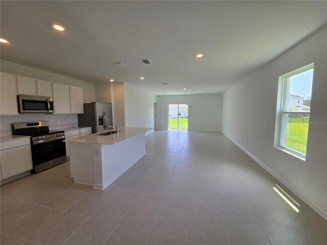 Building Photo - 1216 Sand Trap Ct