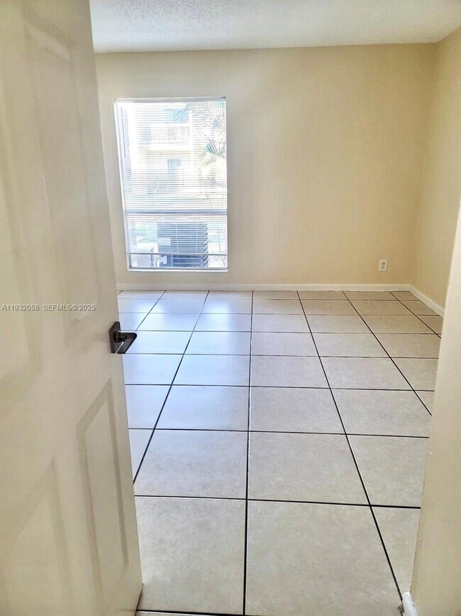 Building Photo - 1500 N Congress Ave