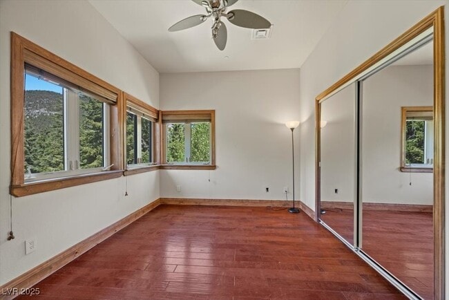 Building Photo - 386 Alpine Way