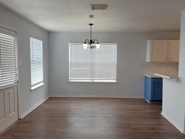 Building Photo - 6519 Gorton Dr