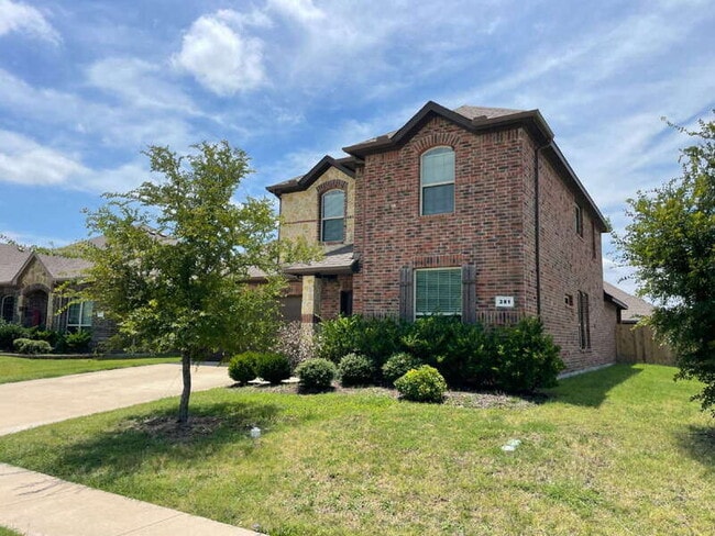 Building Photo - 281 Giddings Trl
